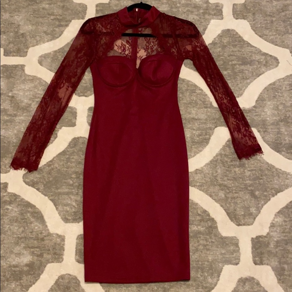 Rosewood Lace Midi Dress